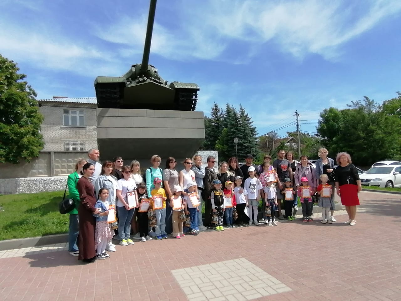«По памятным местам родного села»