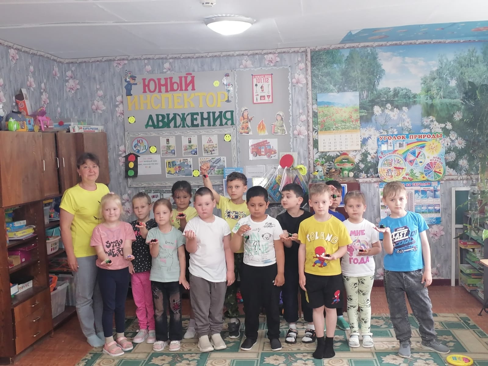 «Жил на свете добрый жук»
